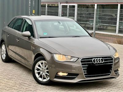 Gebraucht Audi A3 Attraction 184 PS (135 kW) 2014 Braun Limousine