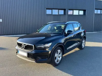 Second-hand Volvo XC40 150 CP (110 kW) 2019 Negru SUV