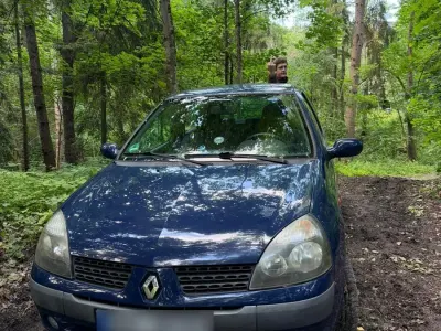 Gebraucht Renault Clio 75 PS (55 kW) 2001 Blau Kleinwagen