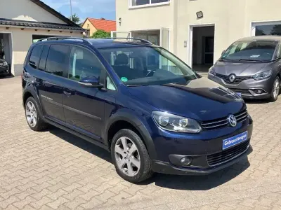 Gebraucht VW Touran Cross 140 PS (102 kW) 2011 Night blue Van / Kleinbus