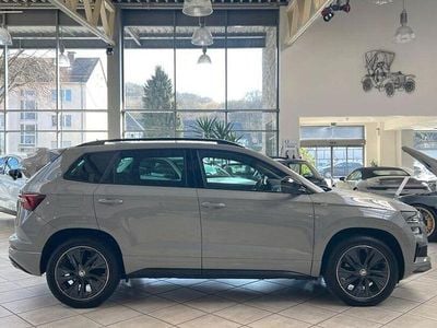 Gebraucht Skoda Karoq SportLine 190 PS (139 kW) 2023 Steelgrau SUV