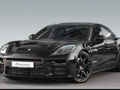 Porsche Panamera 4S