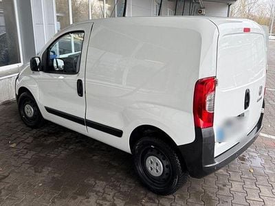 Gebraucht Fiat Fiorino 80 PS (58 kW) 2022 Weiß Van / Kleinbus