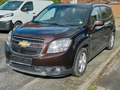Gebraucht Chevrolet Orlando 163 PS (119 kW) 2014 Braun Van / Kleinbus
