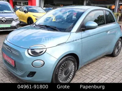 Gebraucht Fiat 500e Icon 86 kW (118 PS) 2022 Grün Kleinwagen