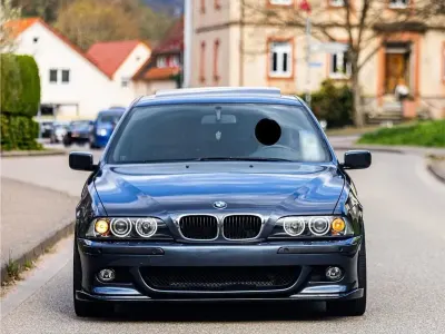 Gebraucht BMW 528 M Sport 193 PS (141 kW) 1997 Grau Limousine