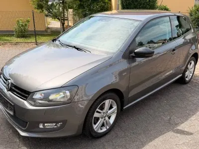 Gebraucht VW Polo Match 69 PS (50 kW) 2013 Grau Kleinwagen