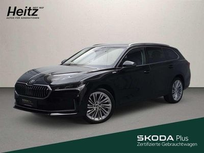 Gebraucht Skoda Superb LAURIN & KLEMENT 150 PS (110 kW) 2024 Ebony schwarz metallic Kombi