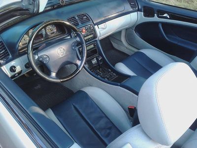 Gebraucht Mercedes CLK200 Avantgarde 163 PS (119 kW) 2001 Silber Cabrio