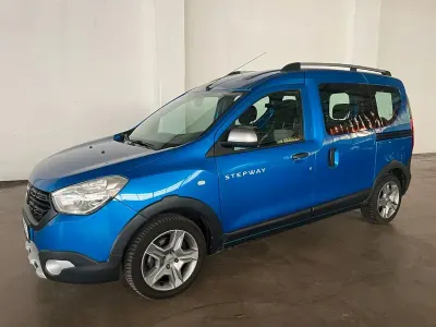 Gebraucht Dacia Dokker Stepway 131 PS (96 kW) 2020 Blau Van / Kleinbus