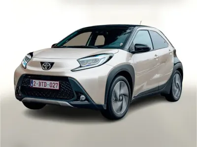Neu Toyota Aygo X Business Edition 72 PS (52 kW) 2025 SUV