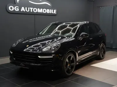 Gebraucht Porsche Cayenne Turbo 519 PS (381 kW) 2017 Schwarz SUV