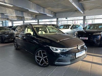 Gebraucht VW Golf VIII Style 150 PS (110 kW) 2021 Deep black Kombi