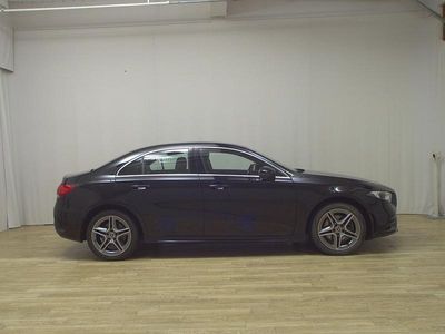 Gebraucht Mercedes A250 AMG line 218 PS (160 kW) 2022 Schwarz Limousine