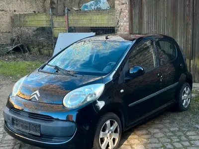 Gebraucht Citroën C1 65 PS (47 kW) 2008 Schwarz Kleinwagen