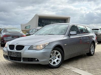 Gebraucht BMW 520 163 PS (119 kW) 2005 Silber Kombi