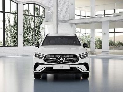 Gebraucht Mercedes GLC300 AMG 269 PS (197 kW) 2025 Unilack polarweiß SUV