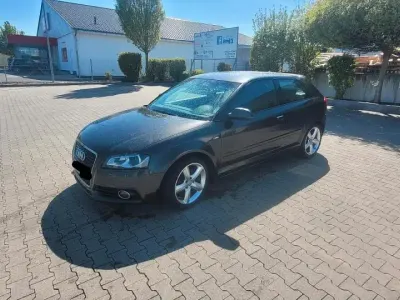 Gebraucht Audi A3 S-Line 125 PS (91 kW) 2011 Grau Kleinwagen