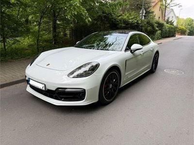 Porsche Panamera GTS