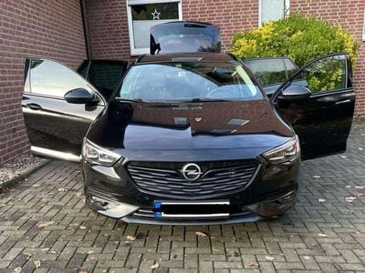 Gebraucht Opel Insignia Innovation 209 PS (153 kW) 2018 Schwarz Kombi