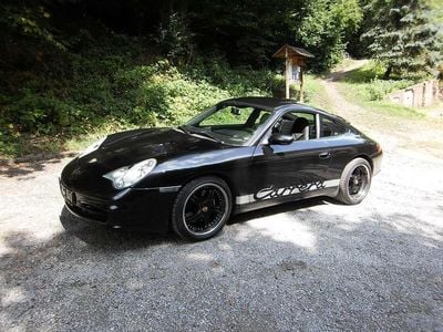 Porsche 911 Carrera