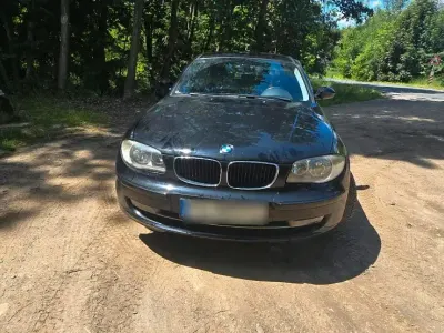 Gebraucht BMW 116 120 PS (88 kW) 2007 Schwarz Kleinwagen