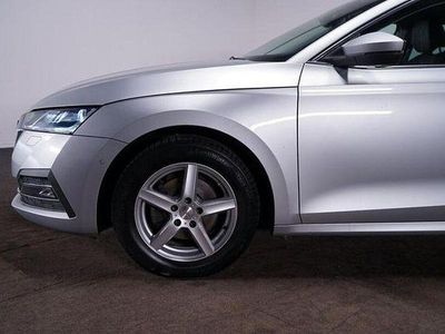 Gebraucht Skoda Octavia Style 150 PS (110 kW) 2021 Silver metallic Kombi