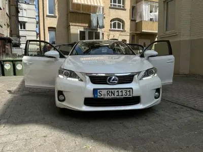 Gebraucht Lexus CT200h Executive Line 136 PS (100 kW) 2011 Limousine