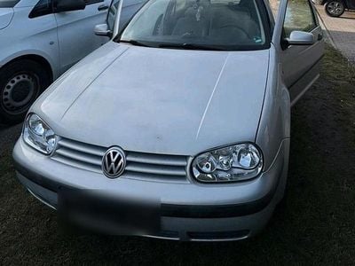 Gebraucht VW Golf IV 75 PS (55 kW) 2002 Silber Limousine