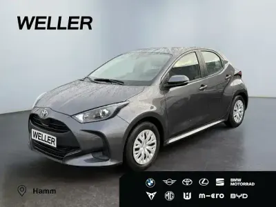 Gebraucht Toyota Yaris Comfort 72 PS (52 kW) 2023 Grau Kleinwagen