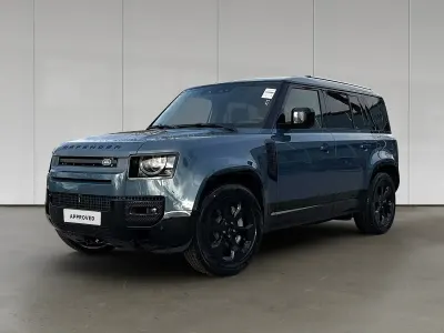 Usata Land Rover Defender SE Dynamic 304 CV (223 kW) 2025 Blu SUV