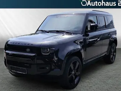 Gebraucht Land Rover Defender SE Dynamic 300 PS (220 kW) 2021 Santorini black SUV
