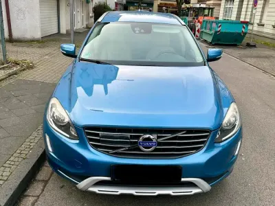 Gebraucht Volvo XC60 181 PS (133 kW) 2014 Blau SUV