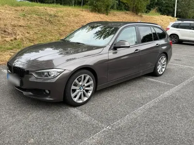 Gebraucht BMW 320 Comfort Edition 184 PS (135 kW) 2013 Braun Kombi