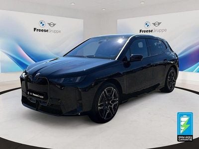 Schwarz Neu 2025 BMW iX M Sport SUV | 83.290 € (Superpreis)