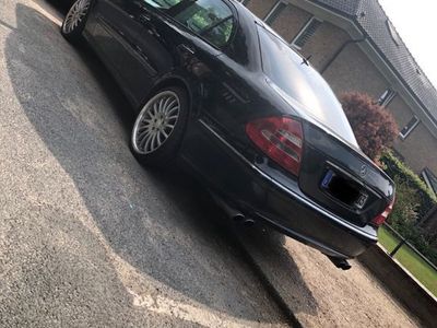 Mercedes E500