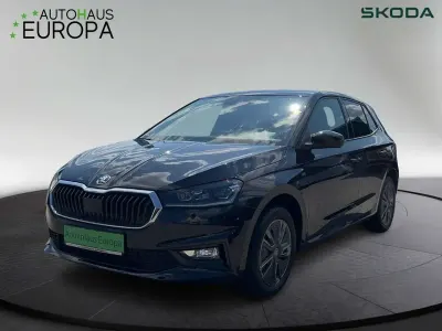 Neu Skoda Fabia Tour 116 PS (85 kW) 2026 Schwarz magic perleffekt Kleinwagen