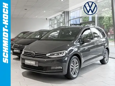 Gebraucht VW Touran Comfortline 150 PS (110 kW) 2026 Delfingrau (grau) Van / Kleinbus