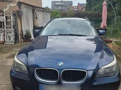 Gebraucht BMW 520 177 PS (130 kW) 2009 Blau Kombi