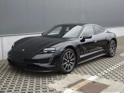 Second-hand Porsche Taycan 4S