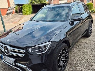 Mercedes GLC300e