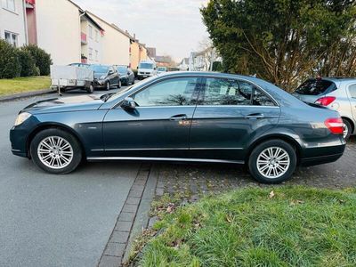 Mercedes E200