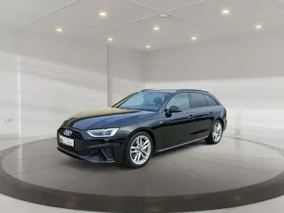 Gebraucht Audi A4 S-Line 204 PS (150 kW) 2022 Mythosschwarz metallic Kombi