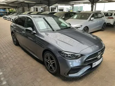 Gebraucht Mercedes C180 AMG 170 PS (125 kW) 2023 Selenitgrau  metalliclack Kombi