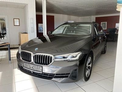Gebraucht BMW 520 Sport Line 190 PS (139 kW) 2022 Grau Limousine