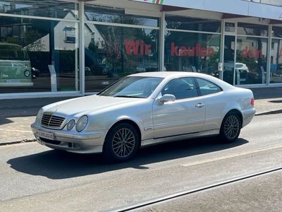 Mercedes CLK320