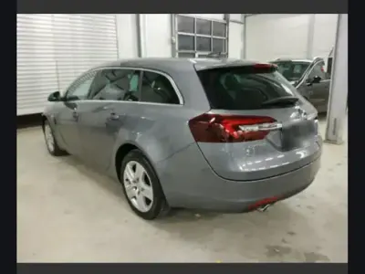 Gebraucht Opel Insignia 170 PS (125 kW) 2015 Grau Kombi