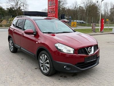 Gebraucht Nissan Qashqai +2 Tekna 150 PS (110 kW) 2011 Rot SUV