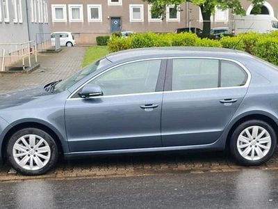 Second-hand Skoda Superb 160 CP (117 kW) 2008 Gri Berlinǎ