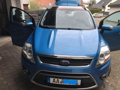 Second-hand Ford Kuga Titanium 200 CP (147 kW) 2009 Albastru SUV